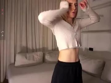 luminousalice — Goal: show tounge Hello there! im Alice! Im a little #shy but ready to find #new adventure! Im #teen n #skinny <3 #18 yo. [20 tokens remaining]