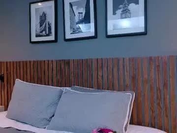 luna_roja25 — Hey! i'm Luna Welcome to my room, GOAL: EROTIC DANCE + FULL NAKED  #natural #latina #18 #skinny #heels [96 tokens remaining]