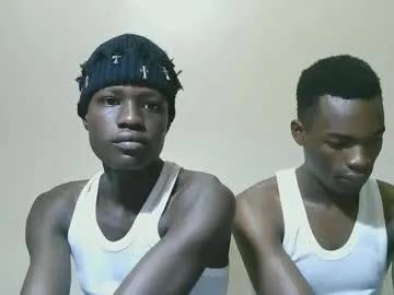 luoislove — #EBONY #BBC #BIG DICK #CUM [900 tokens remaining]