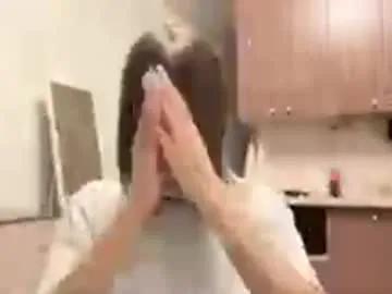 lurlineoline — GOAL: Catch my air kiss   Hey hey guys I am May nice to meet u  #18 #new #teen #young #shy [0 tokens remaining]