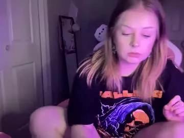 Away lyla999 on Chaturbate