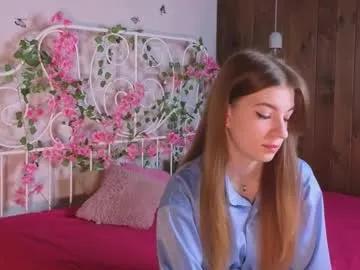 lyndsaymcghan — Heeeeyy, My name is Nancy !! It`s my first day here !! 25tk and give me like ( send hot photo ) GOAL:Gentle touches of my neck #18 #teen #new #skinny #natural [20 tokens remaining]