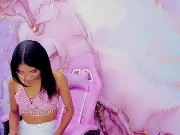Freechat maariangel on Chaturbate