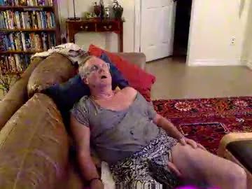 madmanacrossthewater on Chaturbate 