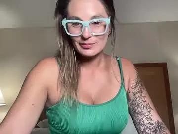 mandyrheaa —  FIRST DAY HERE  #new #bigass #mommy #MILF #bigtits -- Current Goal: top off! 