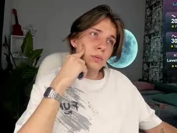 marcus_euphoria — GOAL: TAKE OFF T-SHIRT [45 tokens remaining] FAV PATTERN 15/44/55/77/88/122/133 PVT IS OPEN <3 #young #lovense #gay #teen #cum