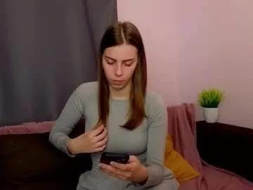 marissakirchen — hey im elizabeth ^^ its my first day here<3  goal:stand up and turn  #shy #brunette #feet #young #new [42 tokens remaining]