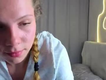 maritzastitt — goal: Eye contact 1min Hi! My name is Molly, I'm #18 y.o., #teen and #bigboobs girl. #shy #new [15 tokens remaining]