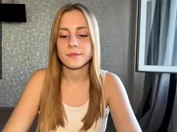marlenagehlert — Goal:Biggest smile ever)I'm Olivia, lgeet's live this adventure tother! #new #18 #bigboobs #young #blonde [19 tokens remaining]