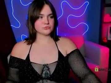 marymeow_ — GOAL: show feet [532 tokens remaining]  welcome  #18 #feet #cute #shy #brunette