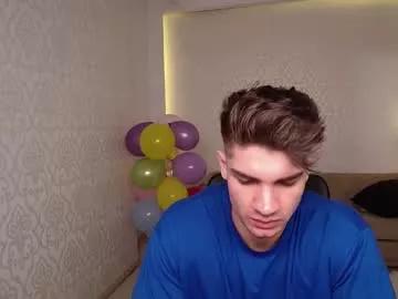 Freechat maxkaiden on Chaturbate