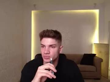 Freechat maxkaiden on Chaturbate