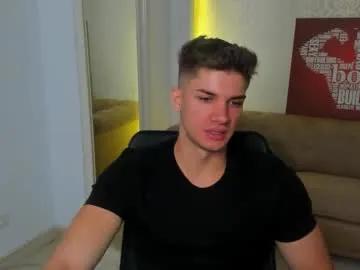 Freechat maxkaiden on Chaturbate
