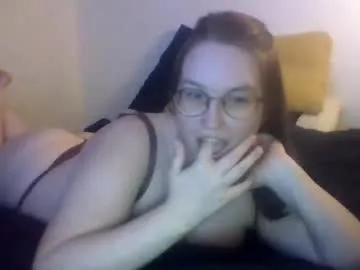 mayaloren — GOAL: BRA OFF [111 tokens remaining] Thank youuuu <3 #new #daddy #cum #bigtits