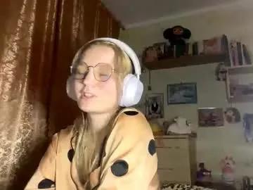 maybelleensminger — Goal: Flash pussy for a 1st time  | I'm Lola #18 i'm #young and #teen  a little #shy and #skinny [755 tokens remaining]