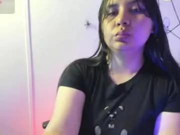 medusa_tay — GOAL: Finger in pussy [69 tokens remaining] Welcome to my room! #curvy #bigboobs #18 #ebony #deepthroat