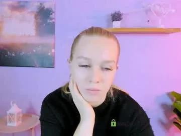 megan_cold — GOAL: make my day better [97 tokens remaining] Welcome to my room! #feet #18 #nonude #blonde #shy
