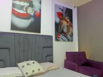 megan_collinsz — GOAL: Get Naked [43 tokens remaining] Welcome to my room! #femboy #cum #trans #anal #latina