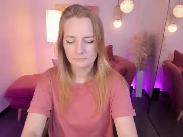 Private meggysun on Chaturbate