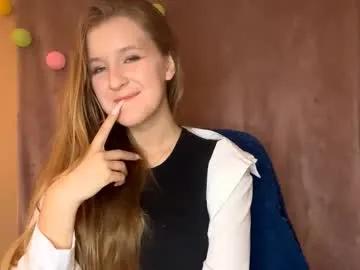 melaineswinderman — GOAL: air kiss [24 tokens remaining] Welcome to my room! #shy #18 #teen #skinny #new