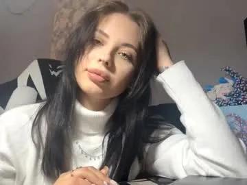 melodypiombino — Goal:  Let's see what I'm dressed today  -  Hello Im Mia, in #new here sorry if m so #shy beacause im just #18 #pretty #young [32 tokens remaining]