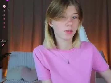 mengsin — Welcome to my room! #blonde #new #shy #18 - Goal: My first Goal [300 tokens left]