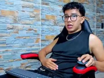 mexwilliams — GOAL: kiss [15 tokens remaining] Welcome to my room! #new #femboy #twink #18 #young #gay #cum