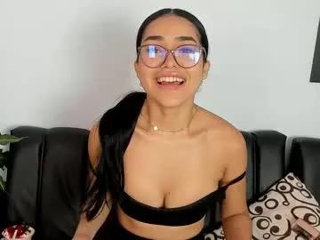 mia_petite72 — GOAL: show pussy [495 tokens remaining] Welcome to my room! #bigboobs #anal #young #bigass #latina