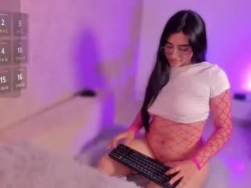 miah_luv — Flirty colombian talks dirty when you play with (3-15-100) (11-22-33-44) // GOAL: Spit and lick. Suck the dildo [106 tokens left] #deepthroat #daddy #puffynipples #bigboobs #cute