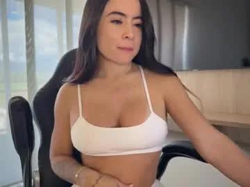 Freechat miavega1 on Chaturbate