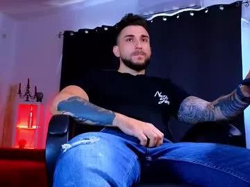 Freechat mightyaaron on Chaturbate