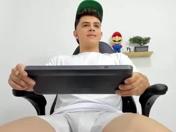 mikecooper_ — GOAL: Cum Show [1005 tokens remaining] Welcome to my room! #18 #new #latino #bigcock #cum