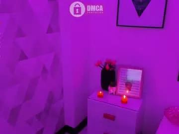 Freechat mila_kiitty on Chaturbate