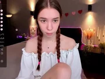 Freechat milli_brownn on Chaturbate