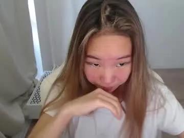 Freechat mira_g on Chaturbate