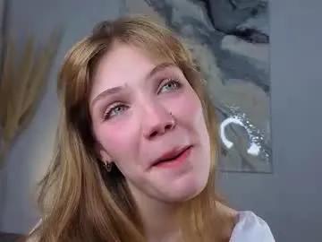 mirantmy — hi all! my name is Mira <3 let's start with my goal: show off my outfit ^^ #18 #new #shy #young #natural [49 tokens remaining]