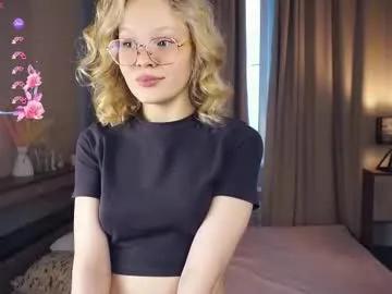 mishagiarrusso — ^.^Happy Saturday^.^ Eat ur flower - Goal: ur love make me playful [4 tokens left] #new #blonde #shy #teen #18