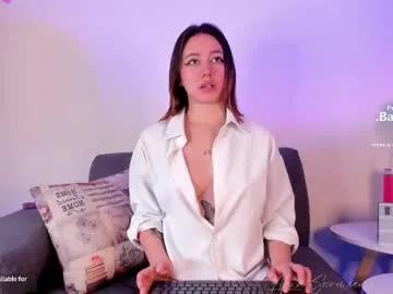miss_alexa2 — GOAL: Sexy naked [199 tokens remaining] . #squirt #anal #deepthroat #teen #latina
