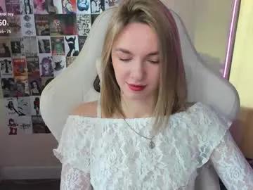 mollydevonn — GOAL: Suck dildo [101 tokens remaining] I'm glad to see you in my room! #18 #blonde #feet #nonude #new
