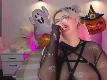 monikasweetie — CLOSE UP TITTS PLAY #teen #young #lovense #bigboobs #18 [55 tokens left]