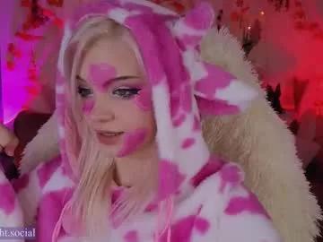 Freechat moonlight_mia on Chaturbate