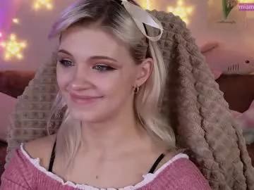 Freechat moonlight_mia on Chaturbate