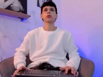 mykelcano — GOAL: Cum Show [1101 tokens remaining] Welcome to my room! #18 #new #latino #bigcock #cum
