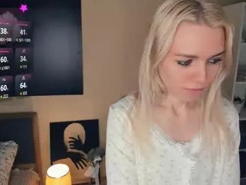 myviolet_rush — Olive here^^ GOAL: Find out the color of my panties  #new #shy #18 #teen #skinny [55 tokens remaining]