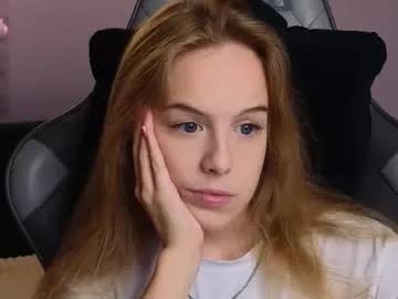 nanami_v02 — TOPLESS AND PLAY TITS [200 tokens left] #blonde #cute #18 #skinny #natural