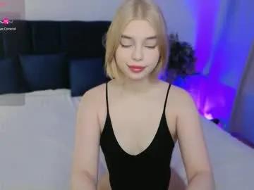 Freechat nanami_v02 on Chaturbate