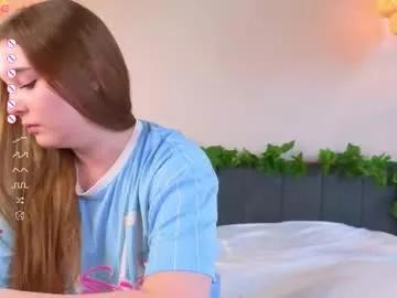 Freechat nancycaseys on Chaturbate