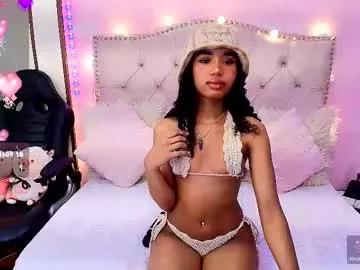 Freechat naomi_star8 on Chaturbate
