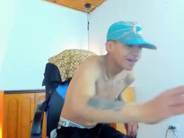 nick_nizzer — GOAL: NAKED [100 tokens remaining] Welcome to my room! #feet #Bigcock #hairy #young #cum