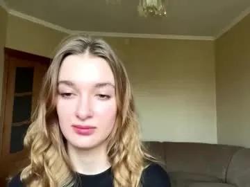 nidarobichau — I'm new to everyone: GOAL: tease my shirt ^^ #new #18 #skinny #shy #teen [74 tokens remaining]